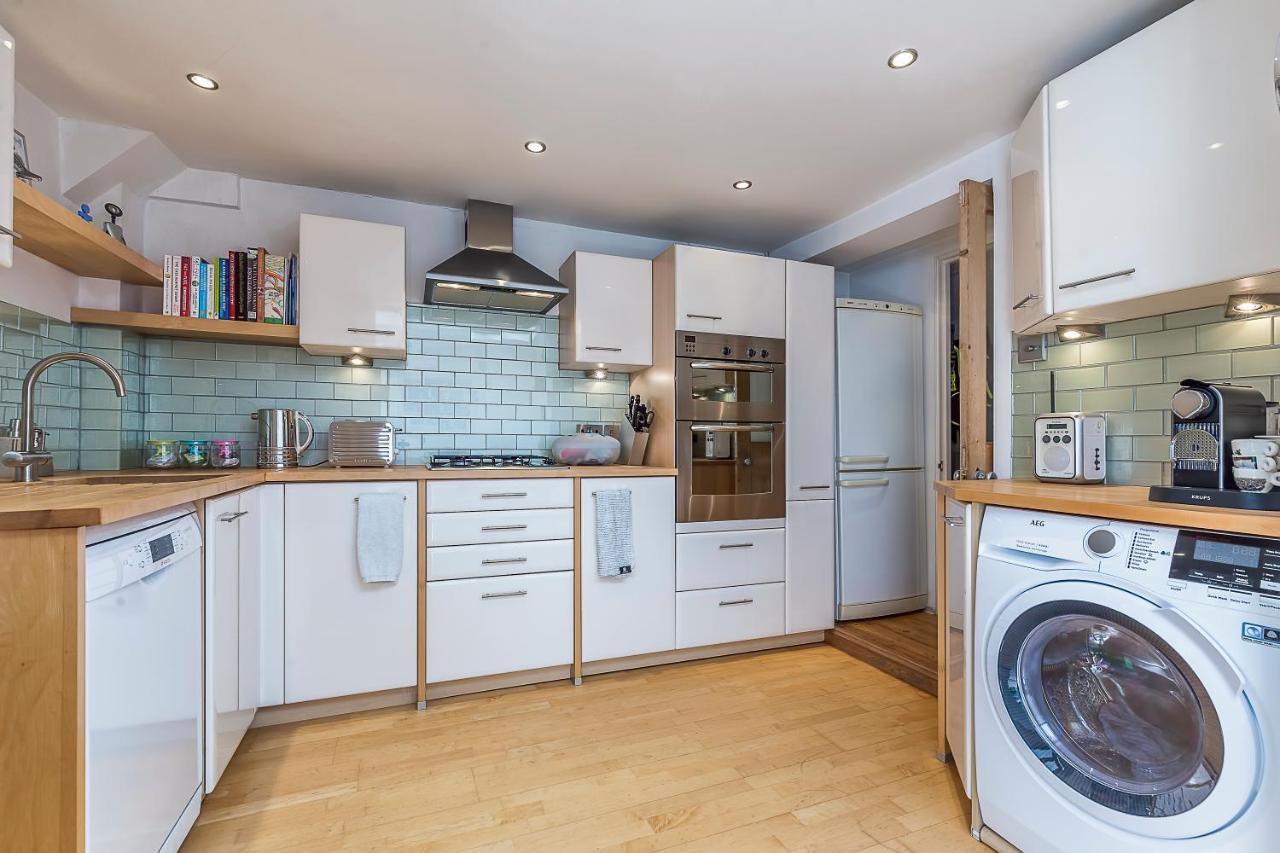 Appartamento Veeve - Style In Wimbledon Londra